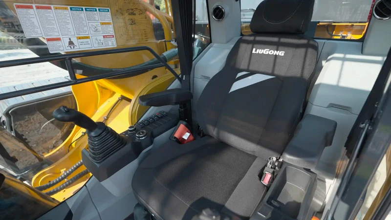 Excavator LiuGong 952F 6