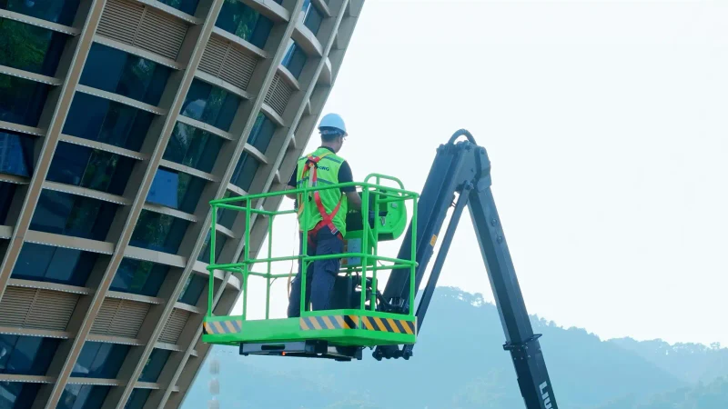 Nacelă articulată LiuGong A52JE (electrică) 5